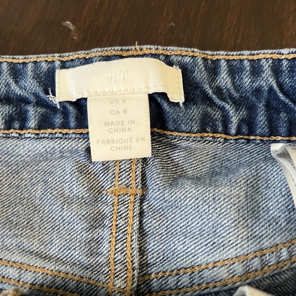 H & M Women's Mid-Rise Button Fly Cut Off Frayed Denim Shorts/Hot Pants Size‎ 8 - Picture 5 of 6